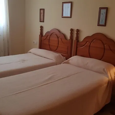 Gemelos 22-fincas * 貝尼多姆